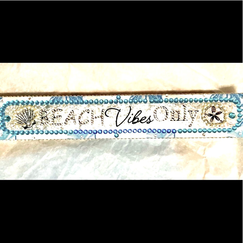 PLAQUE-ARTS & CRAFTS handcrafted embellished/bedazzled beachy vibe plaque/decor - Picture 8 of 8